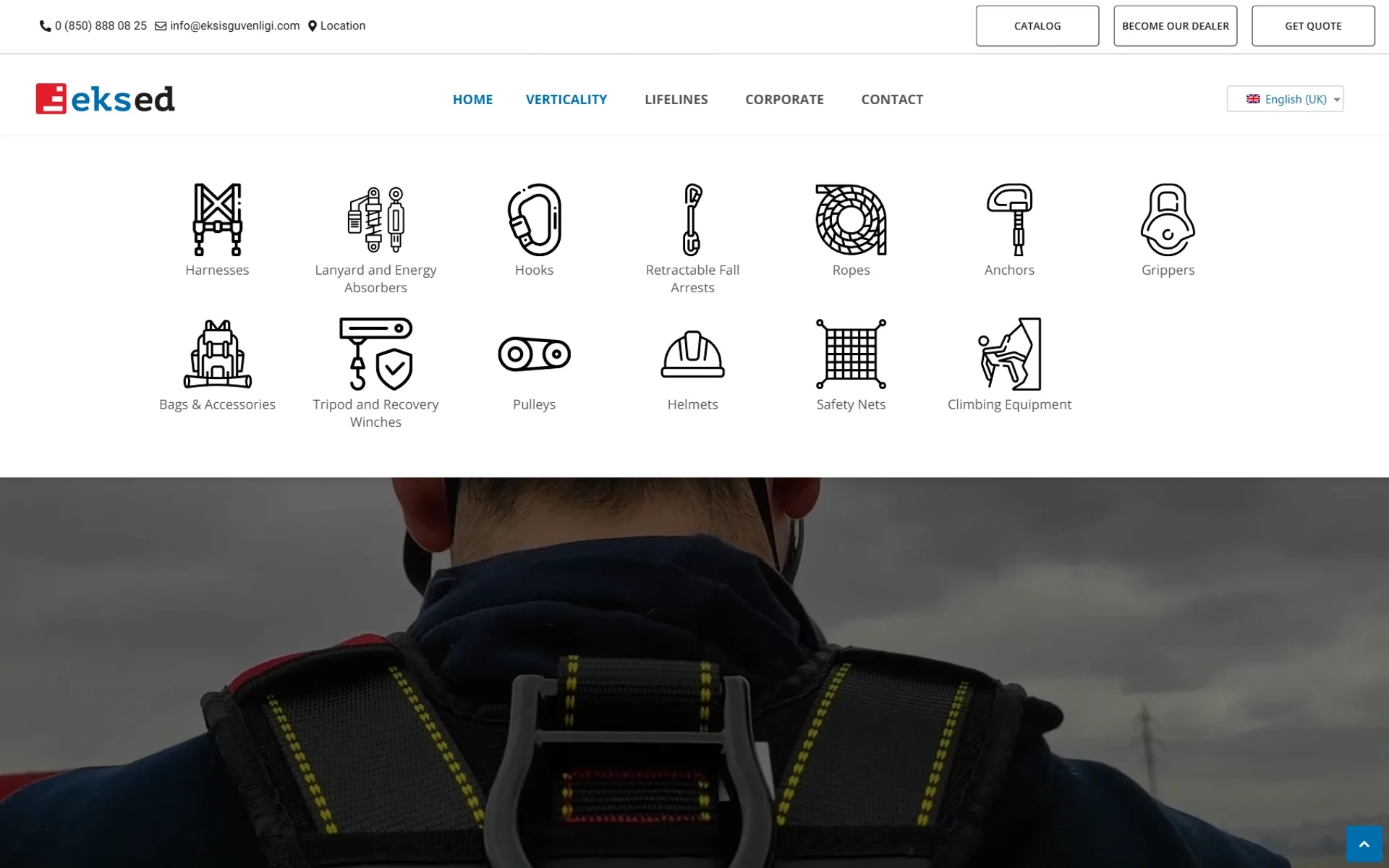 The Eksed safety-equipment lead site on desktop